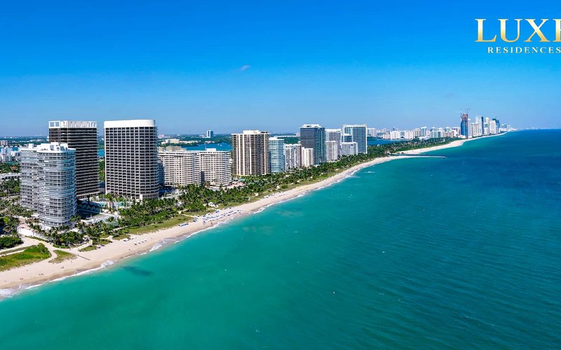 Bal Harbour luxury condos